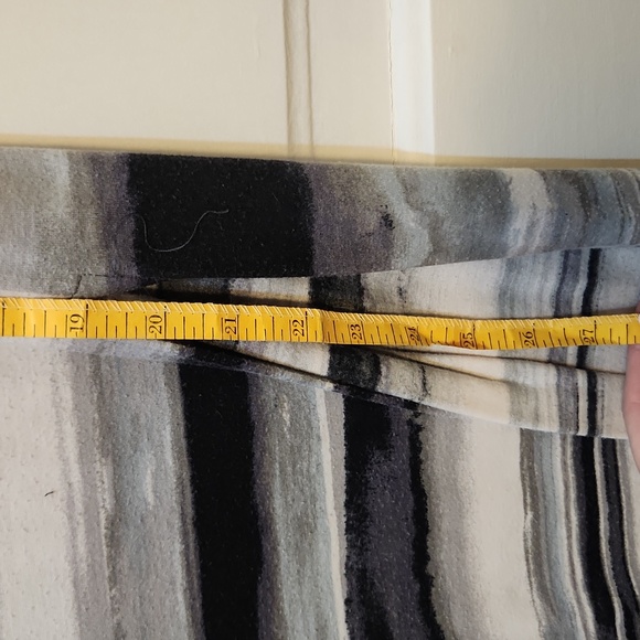 Joe B Women's Maxi Skirt - Picture 4 of 5